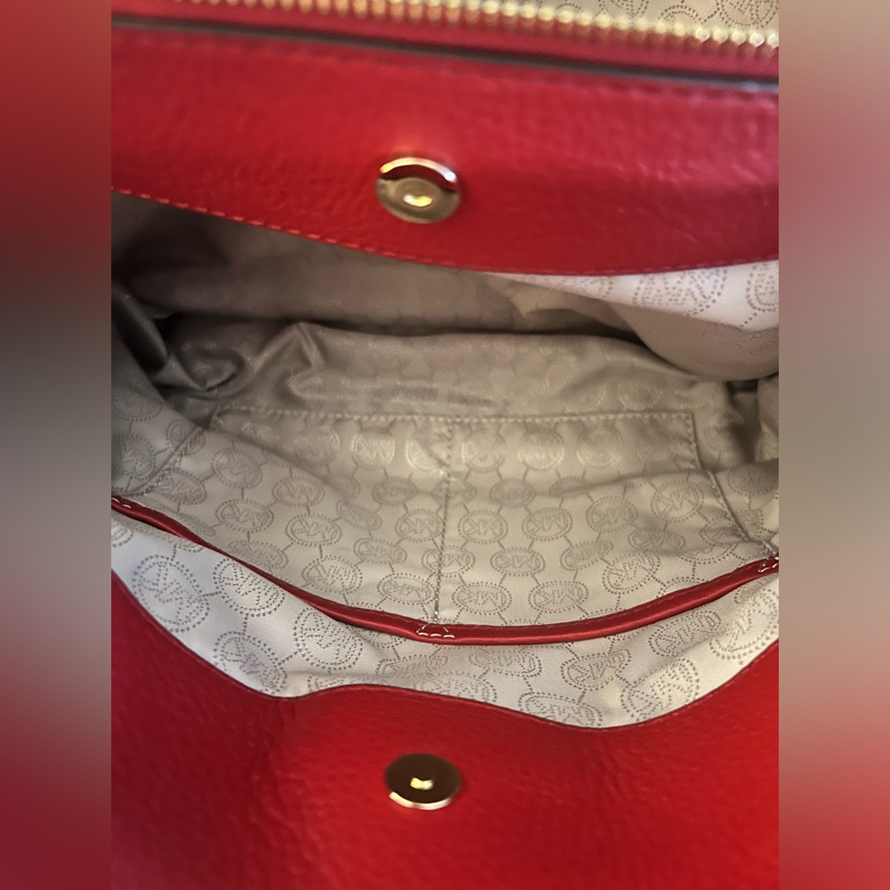 Michael Kors Bedford Satchel/Shoulder Bag - Picture 12 of 16